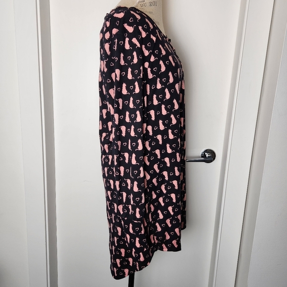 Fabulous pattern PJ nighties - Picture 3 of 12